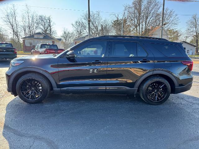 2020 Ford Explorer - $41,998