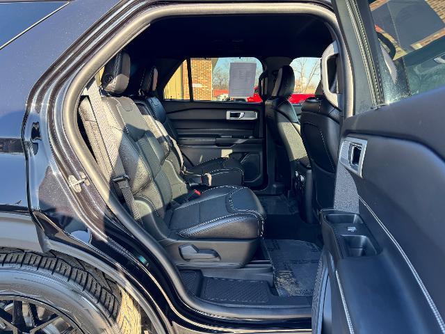 2020 Ford Explorer - $41,998