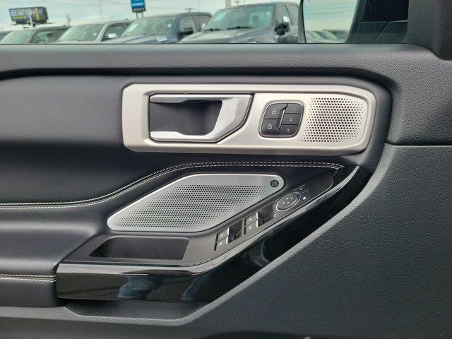 2021 Ford Explorer - $26,995