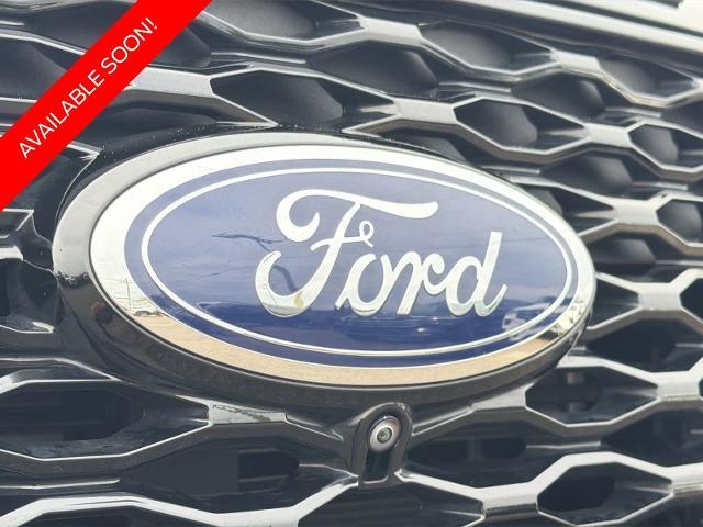 2022 Ford Explorer - $36,780