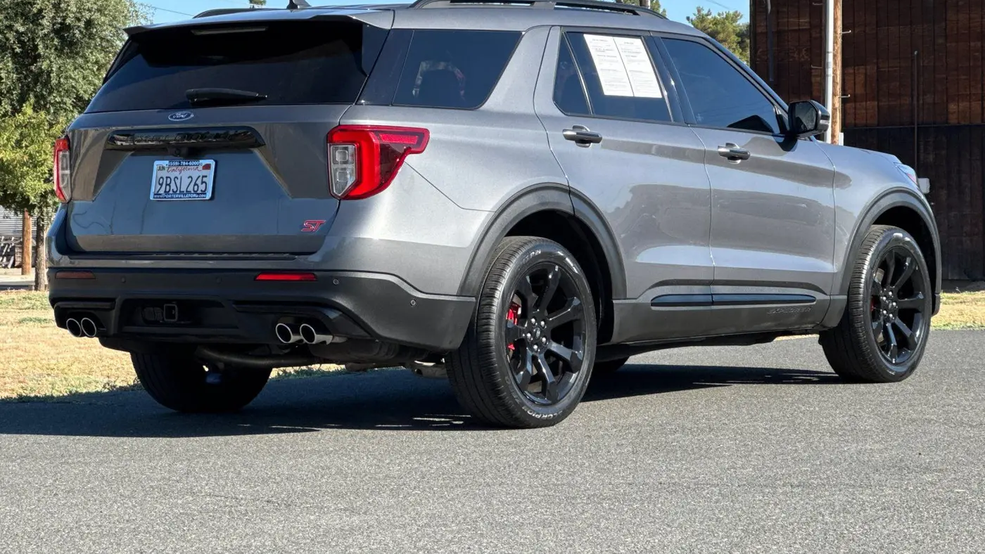2022 Ford Explorer ST