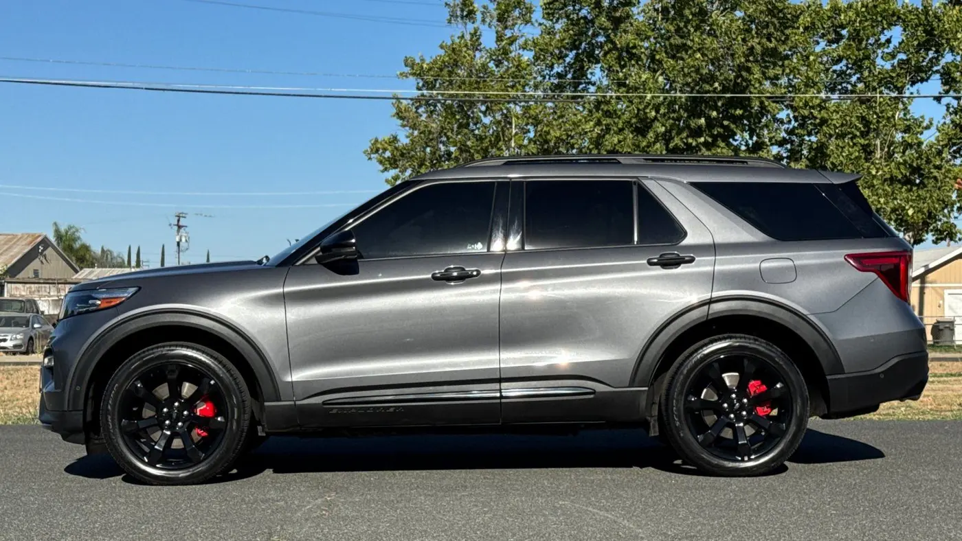2022 Ford Explorer ST