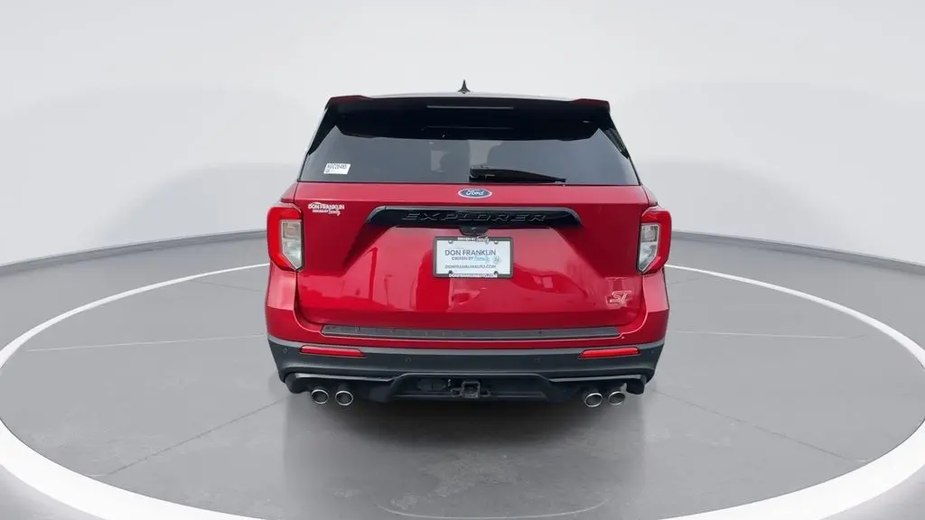 2022 Ford Explorer ST