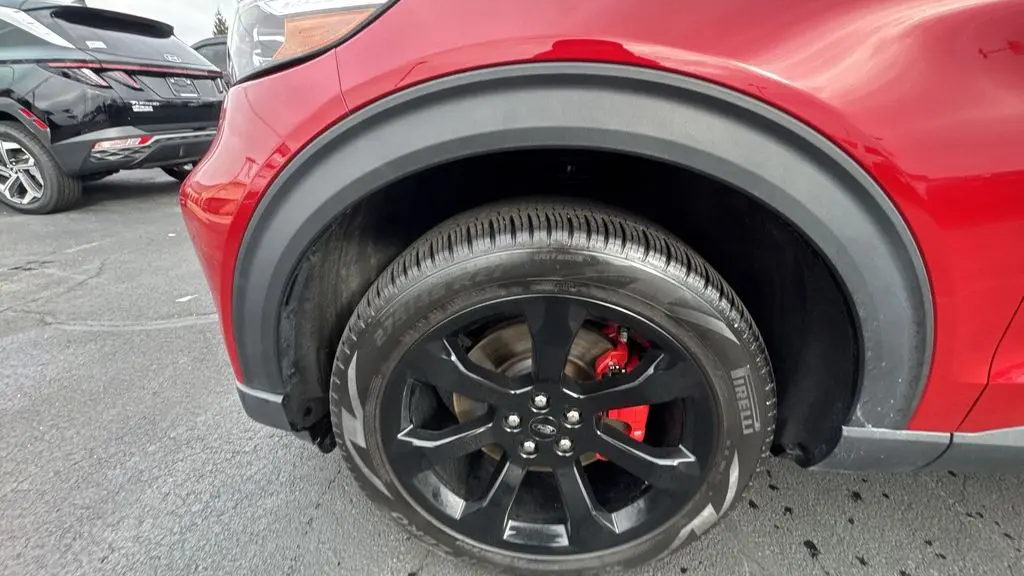 2022 Ford Explorer ST