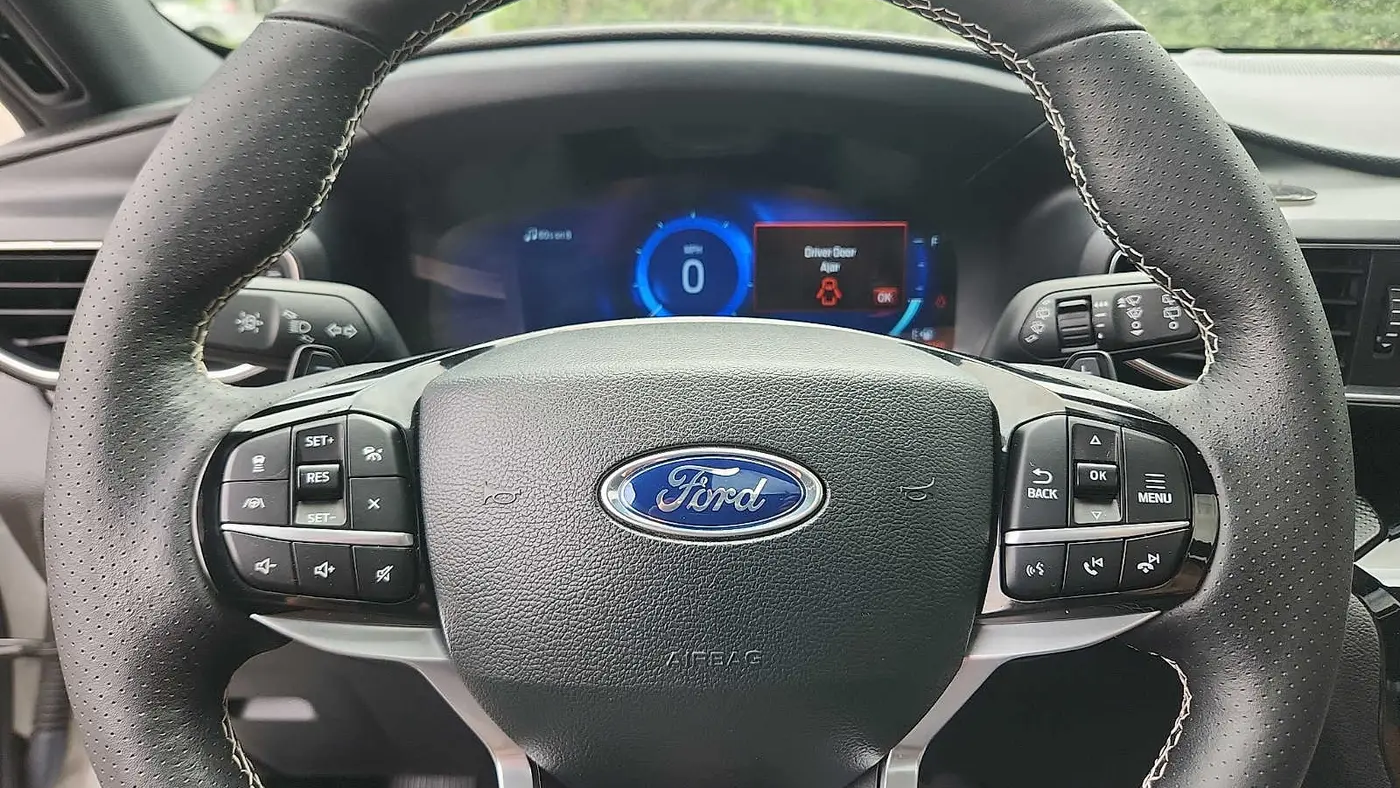 2023 Ford Explorer ST
