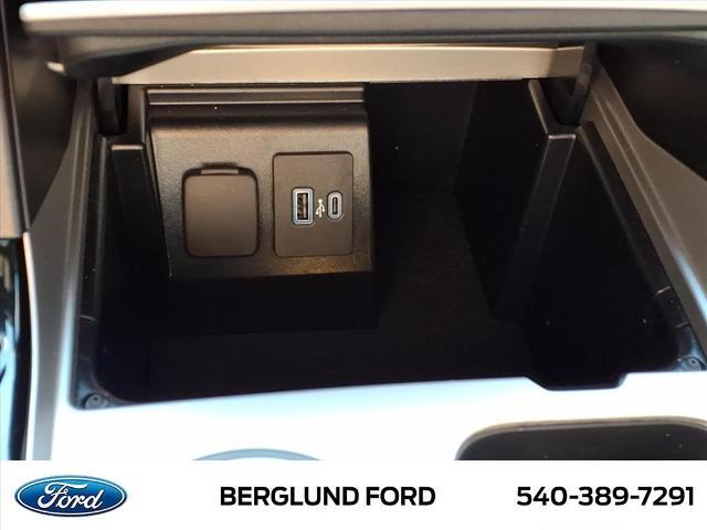 2023 Ford Explorer - $40,999