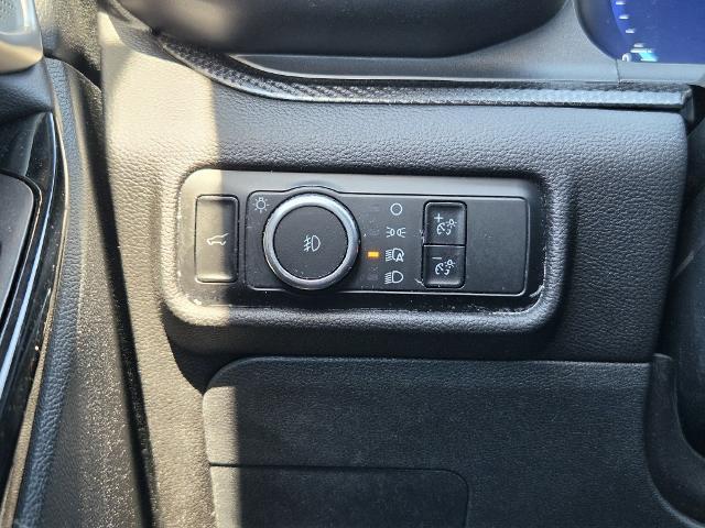 2023 Ford Explorer - $35,988