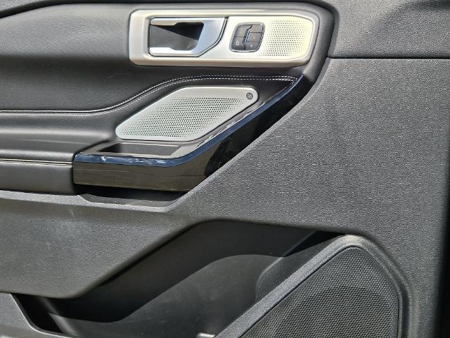 2023 Ford Explorer - $35,988
