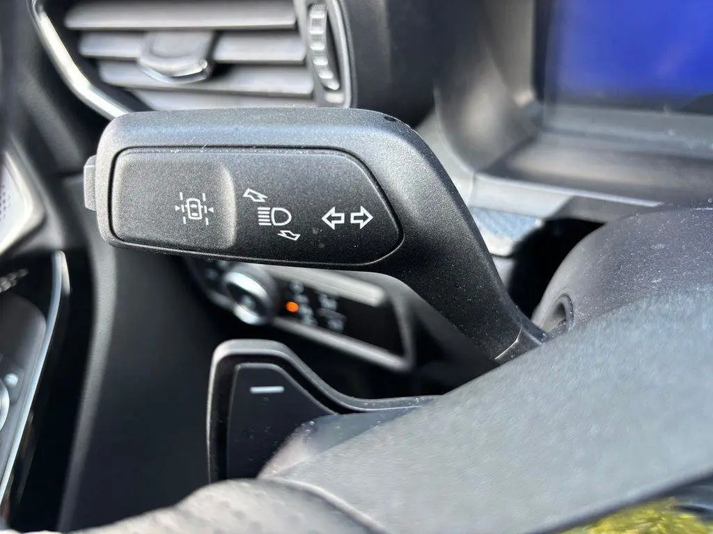 2023 Ford Explorer - $39,995