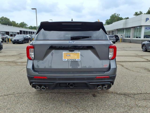 2024 Ford Explorer - $42,500