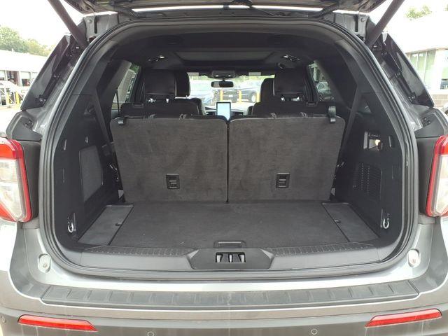 2024 Ford Explorer - $42,500