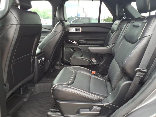 2024 Ford Explorer - $42,500