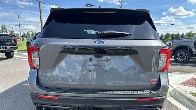 2024 Ford Explorer ST