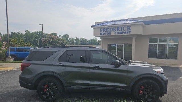 2020 Ford Explorer ST