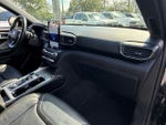 2020 Explorer Thumbnail 20