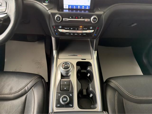 2020 Ford Explorer - $24,993