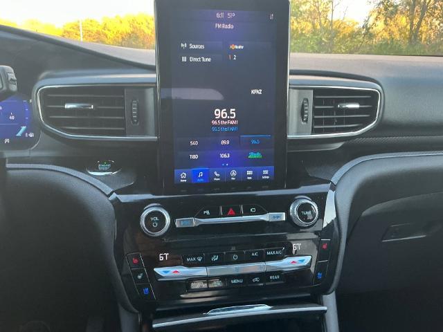 2021 Ford Explorer - $28,675