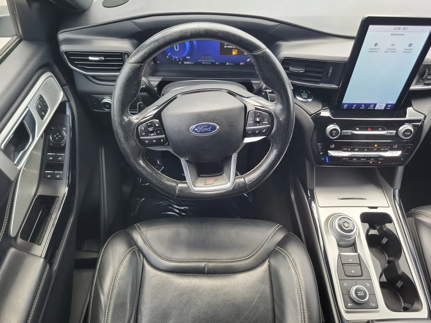 2021 Ford Explorer - $31,990