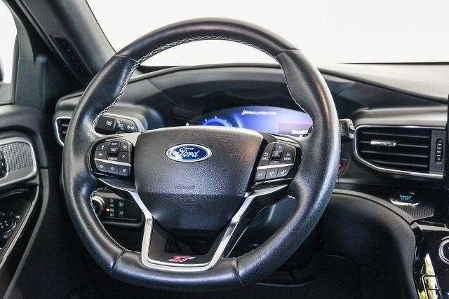2022 Ford Explorer - $29,890