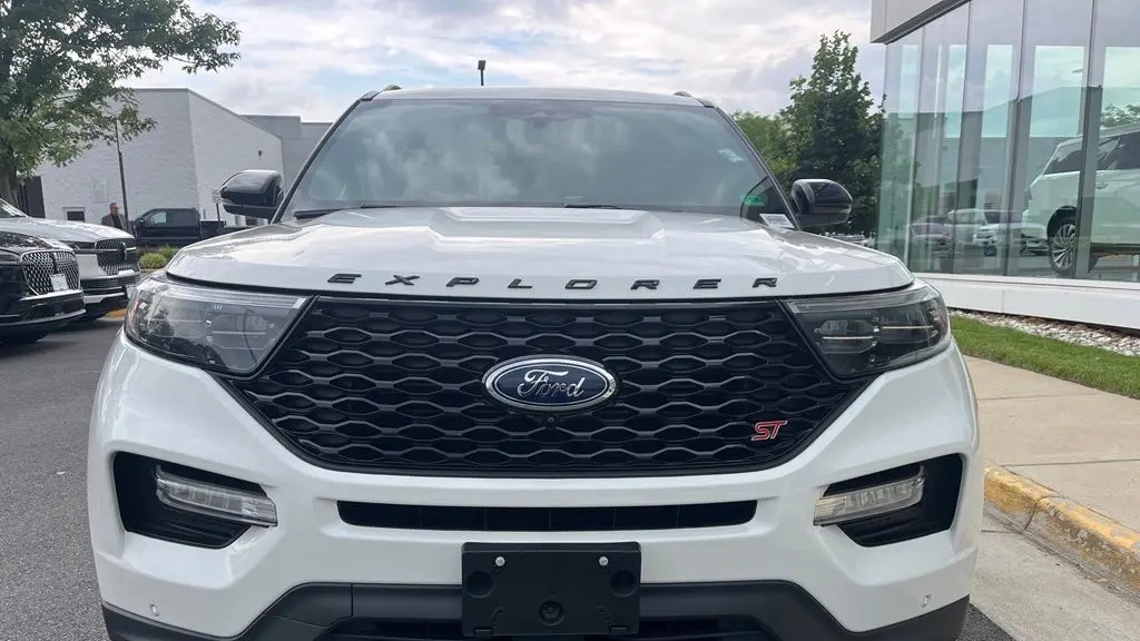 2022 Ford Explorer ST