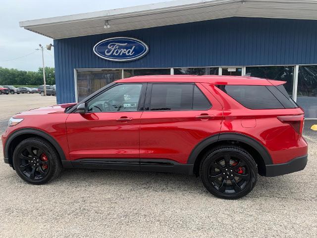 2022 Ford Explorer - $40,990