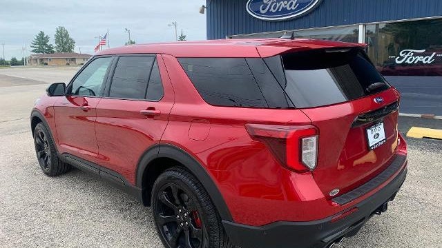 2022 Ford Explorer ST
