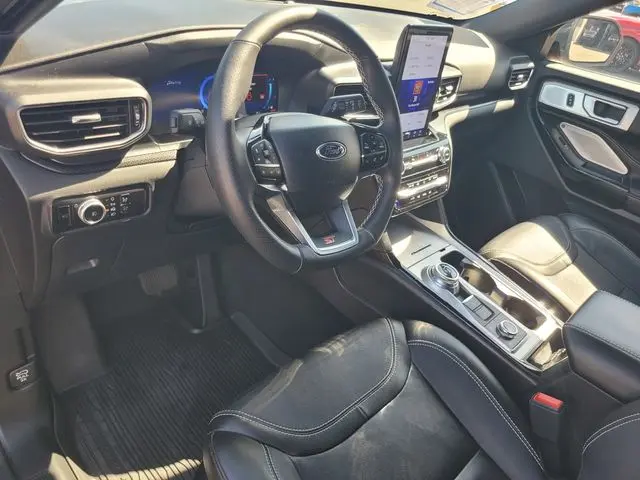 2023 Ford Explorer - $40,008