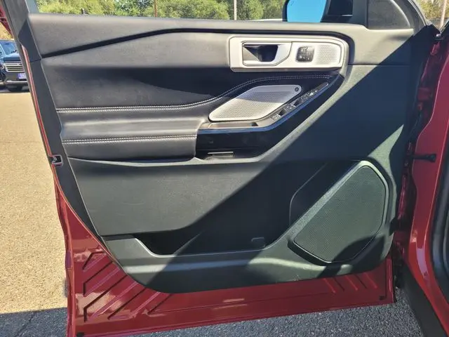 2023 Ford Explorer - $40,008