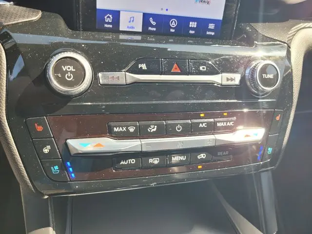 2023 Ford Explorer - $40,008