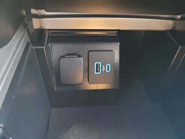 2023 Ford Explorer - $40,008