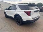 2023 Explorer Thumbnail 4