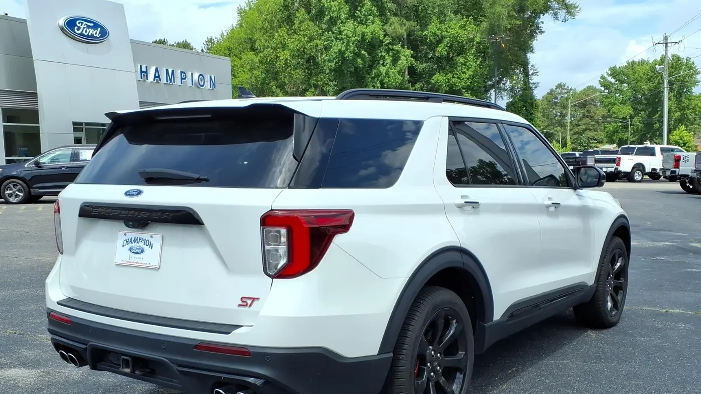 2023 Ford Explorer ST