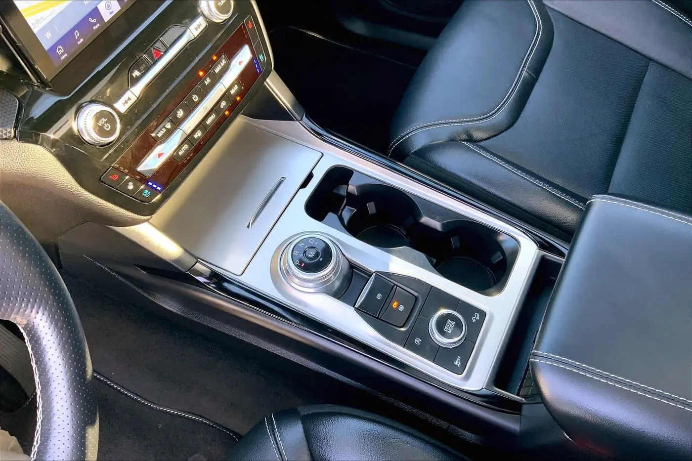 2023 Ford Explorer - $36,891