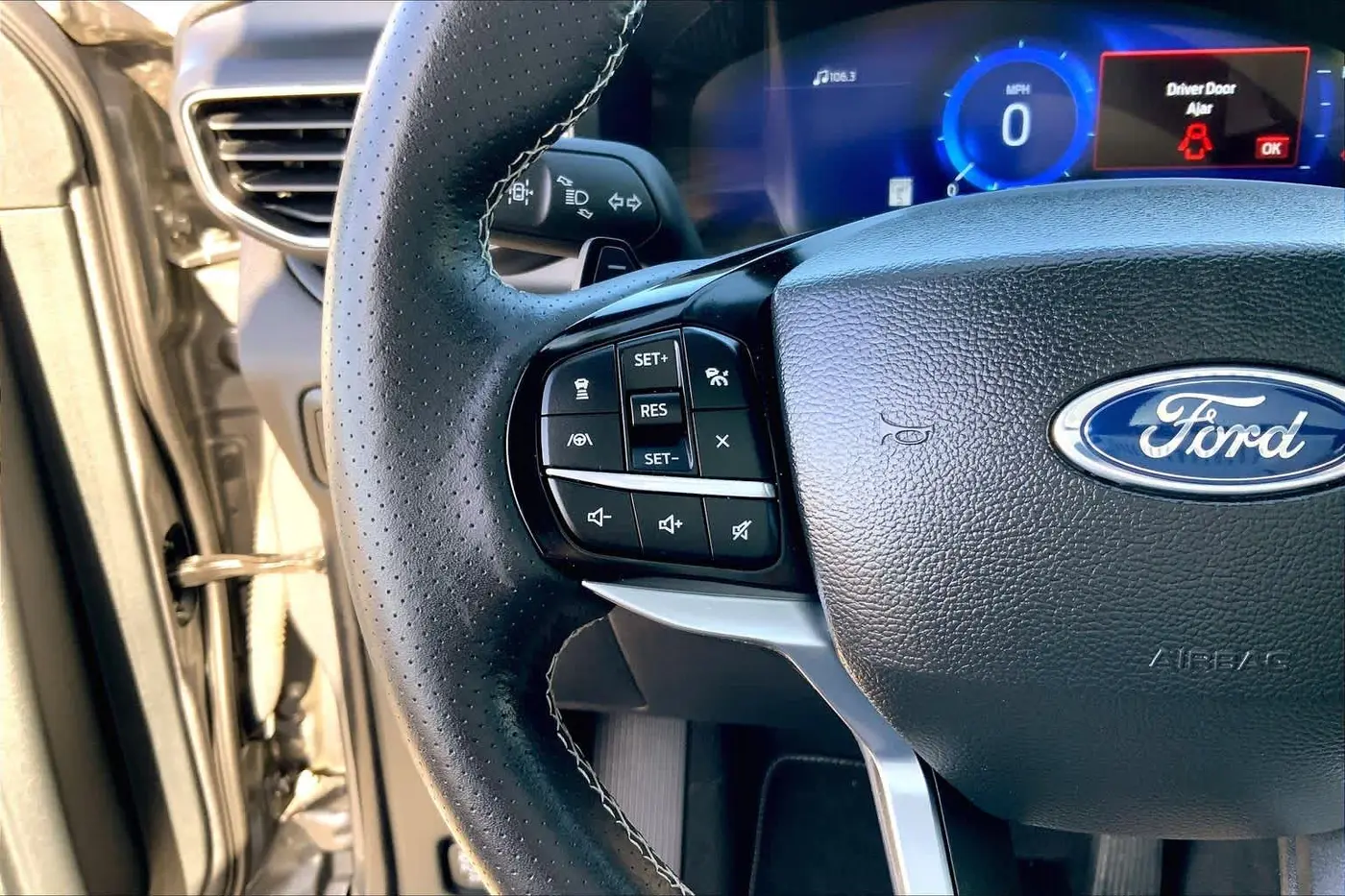 2023 Ford Explorer - $36,891