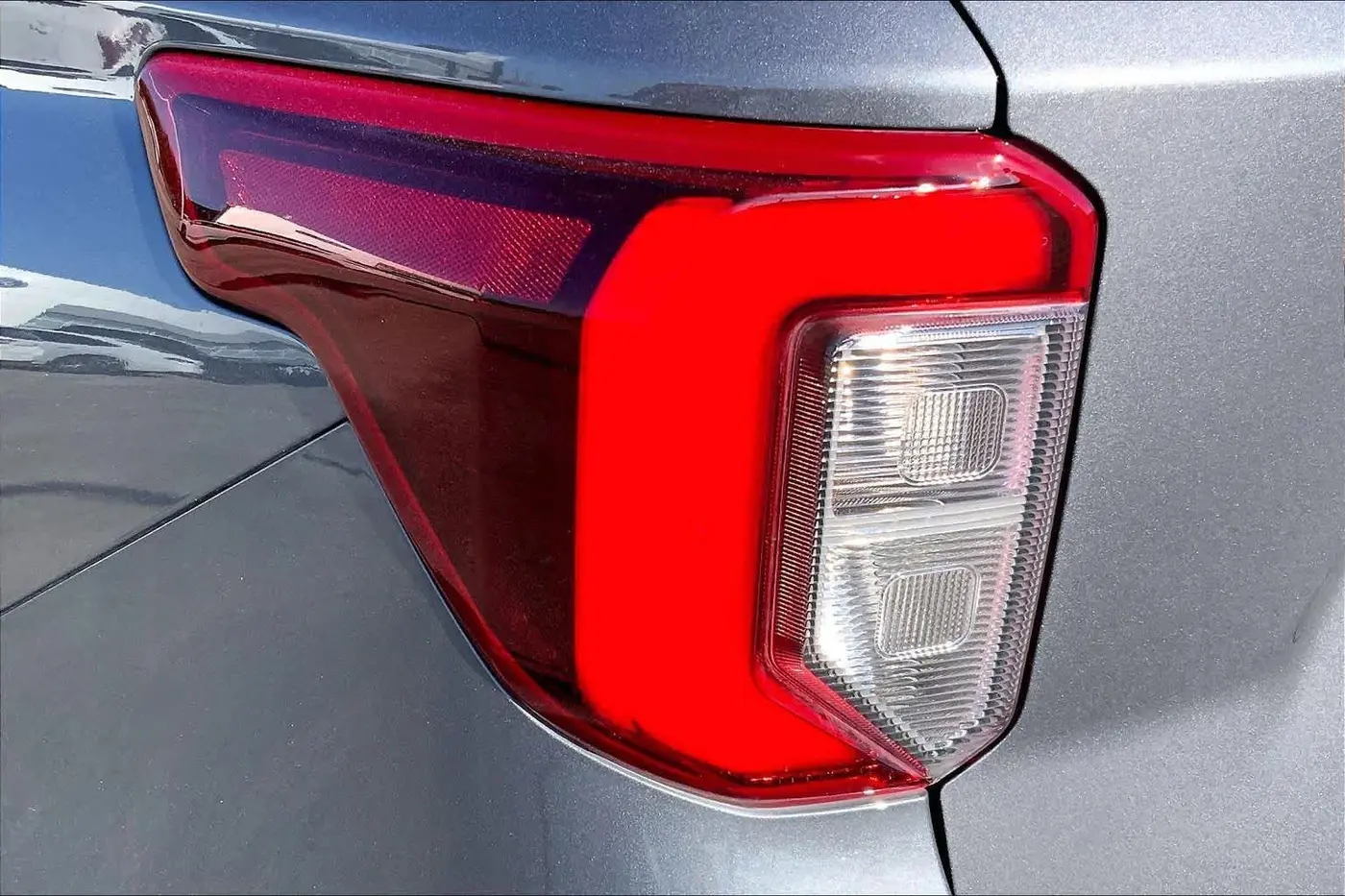 2023 Ford Explorer - $36,891