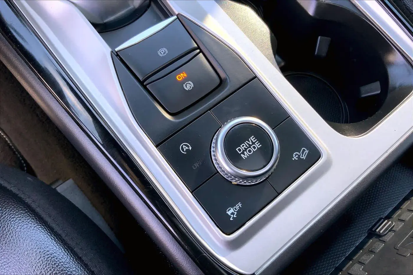 2023 Ford Explorer - $36,891