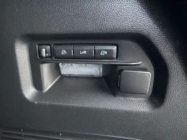 2024 Ford Explorer - $40,000