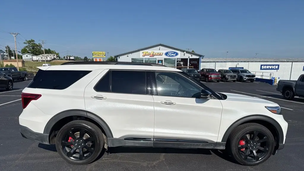 2024 Ford Explorer ST