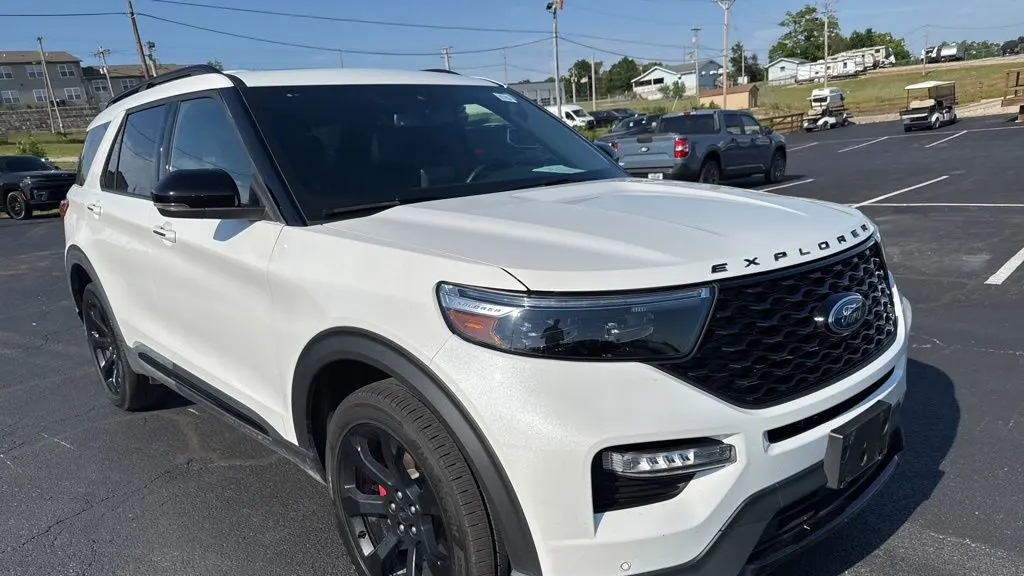 2024 Ford Explorer ST