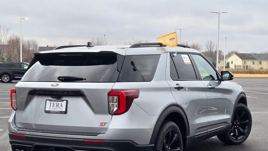 2024 Ford Explorer ST