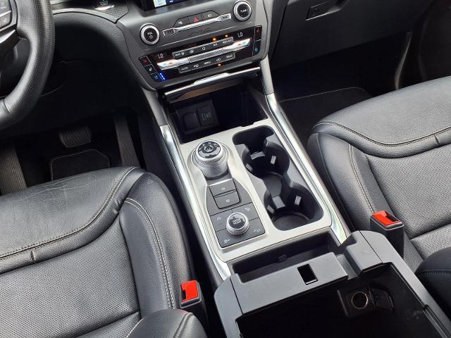 2020 Ford Explorer - $28,988