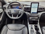 2020 Explorer Thumbnail 12