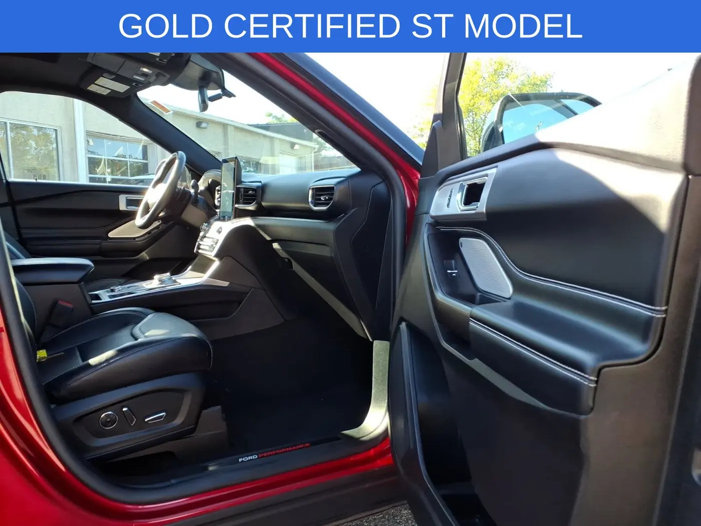 2020 Ford Explorer - $24,995