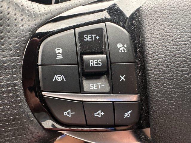 2021 Ford Explorer - $33,829