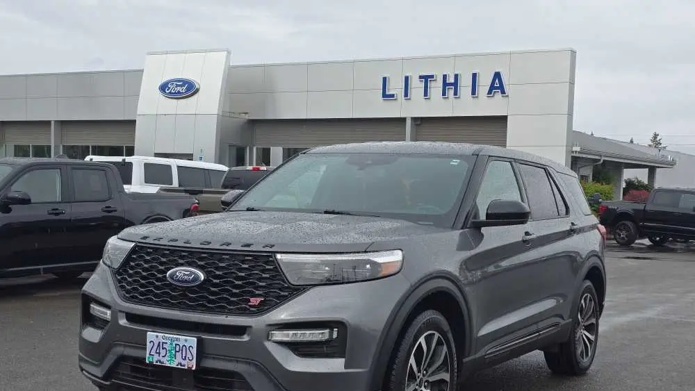 2022 Ford Explorer ST