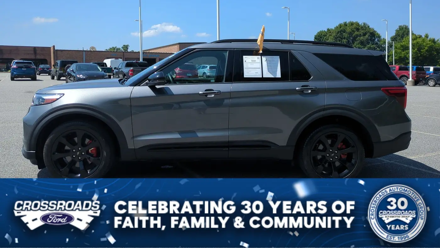 2022 Ford Explorer ST