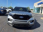 2023 Explorer Thumbnail 3