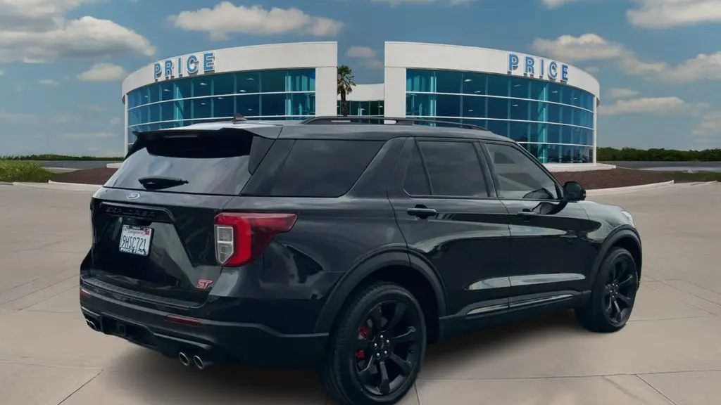 2023 Ford Explorer ST