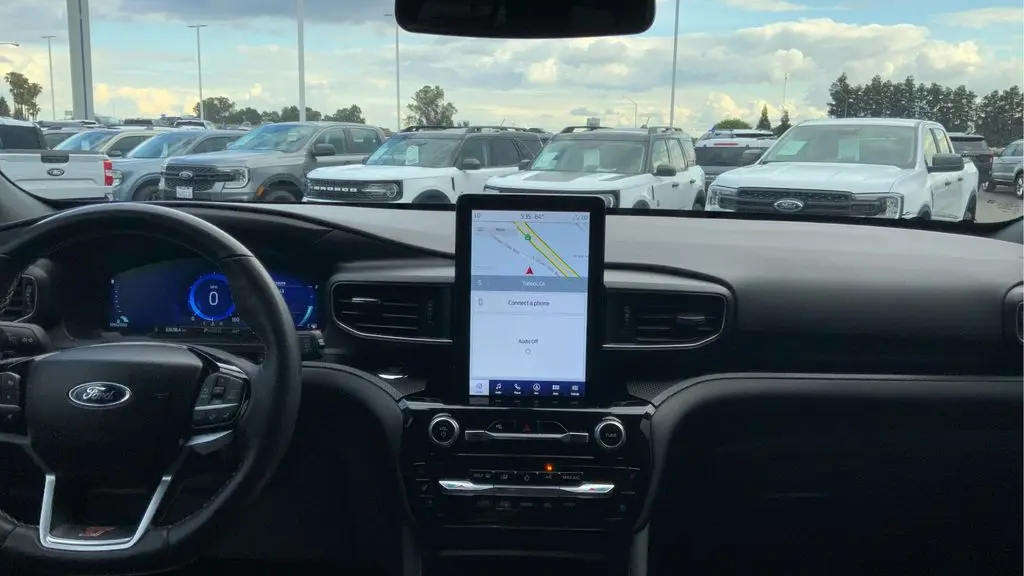 2023 Ford Explorer ST