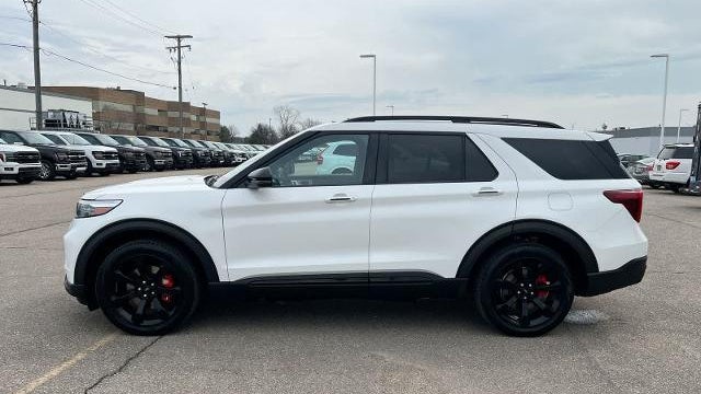 2024 Ford Explorer ST